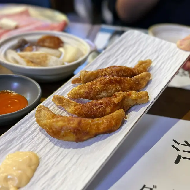 雞皮餃子