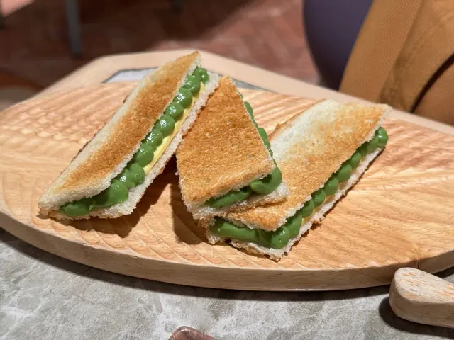 斑蘭咖椰多士