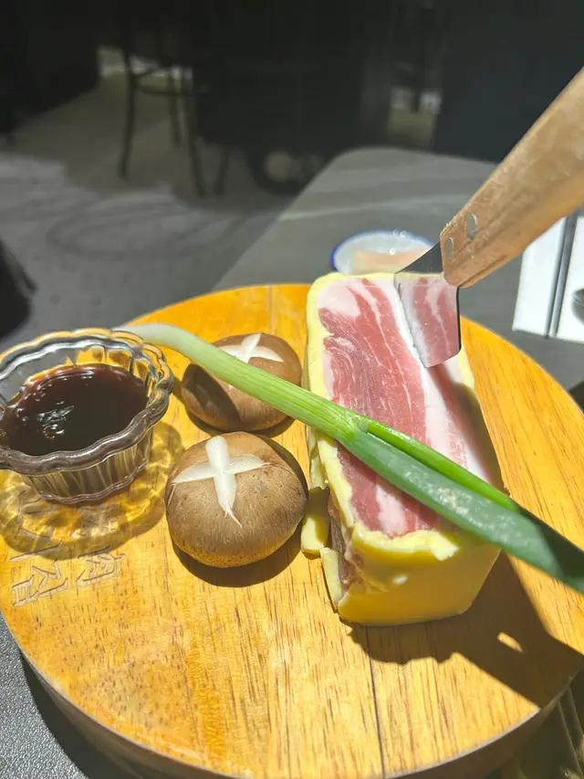 招牌牛油熟成厚切豬五花