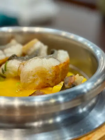 炙燒厚切鰻魚拌飯