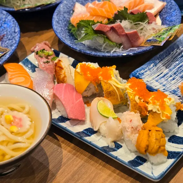 壽司12貫定食