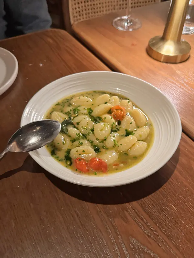 香草焦化牛油意大利薯團