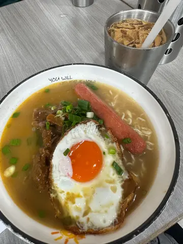 沙嗲牛肉面餐