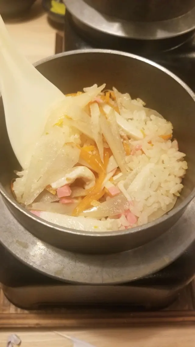 貴族雞釜飯