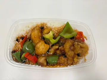 豉椒鱼块饭