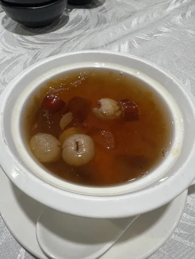 桂圓紅棗燉桃膠🟤