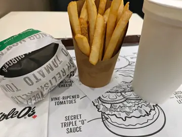 芝士煙肉漢堡套餐