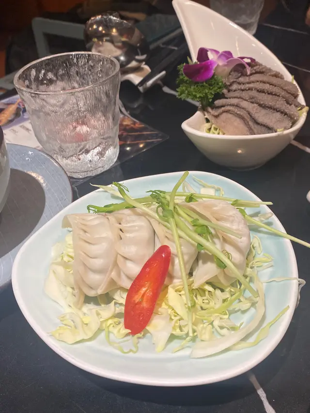 自家製黑松露蟹肉餃（半份）