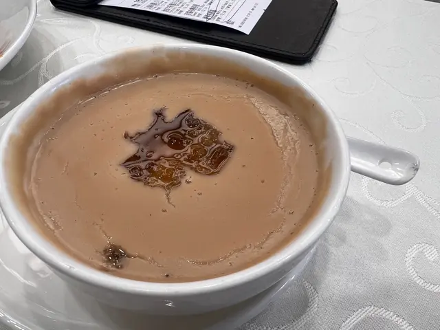 好滑,又濃又香,但個人口味覺得偏甜