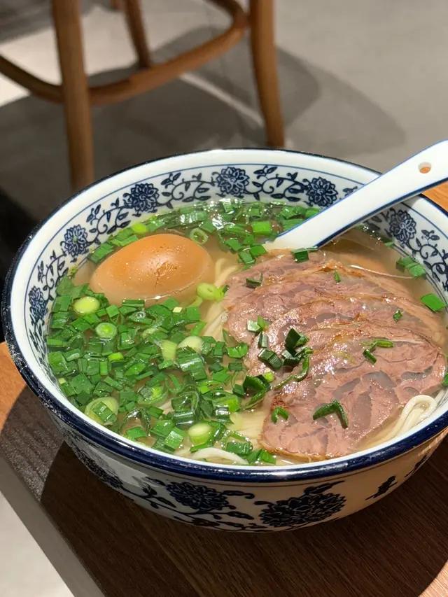 招牌喜牛牛肉麵