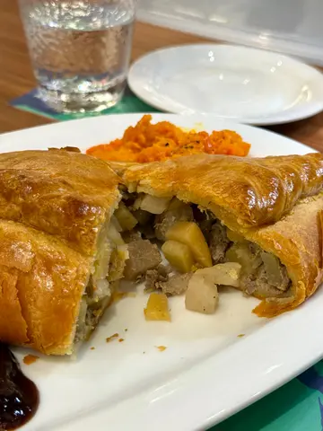 手做英式农村馅饼 