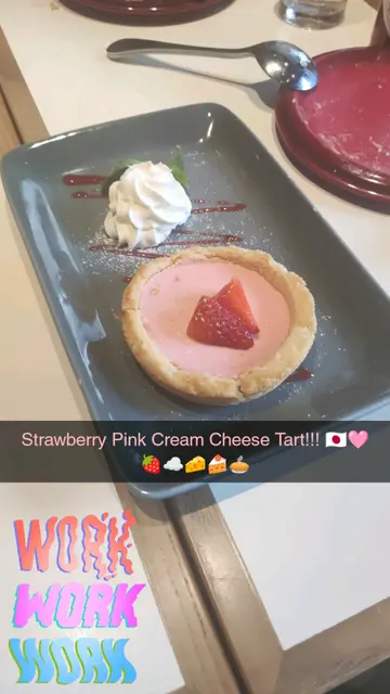 Strawberry Pink Cream Cheese Tart!!! 🇯🇵🩷🍓☁️🧀🍰🥧