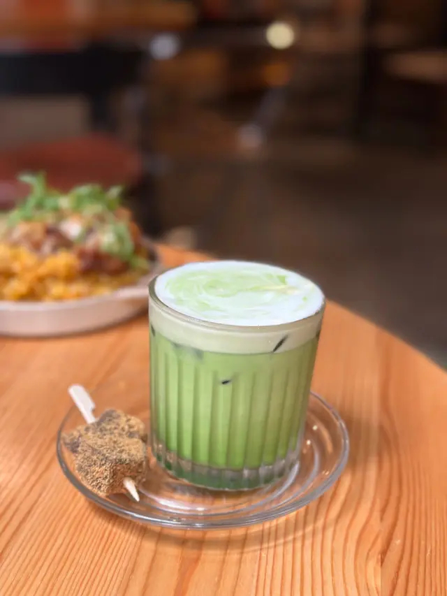 抹茶麻糬鮮奶咖啡