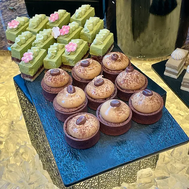 綠茶紅豆蛋糕,咖啡朱古力撻