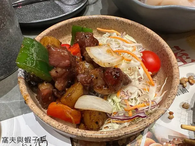 鐵板蜜椒薯仔牛柳粒