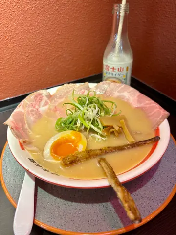 巨龙
