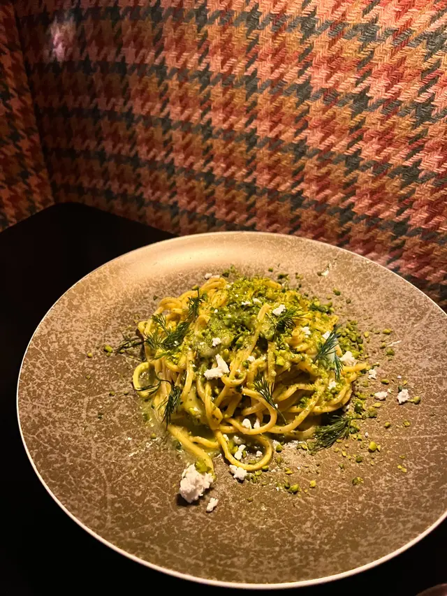 開心果香草醬羊奶芝士手工意粉