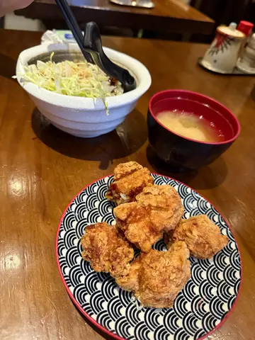炸鸡饭
