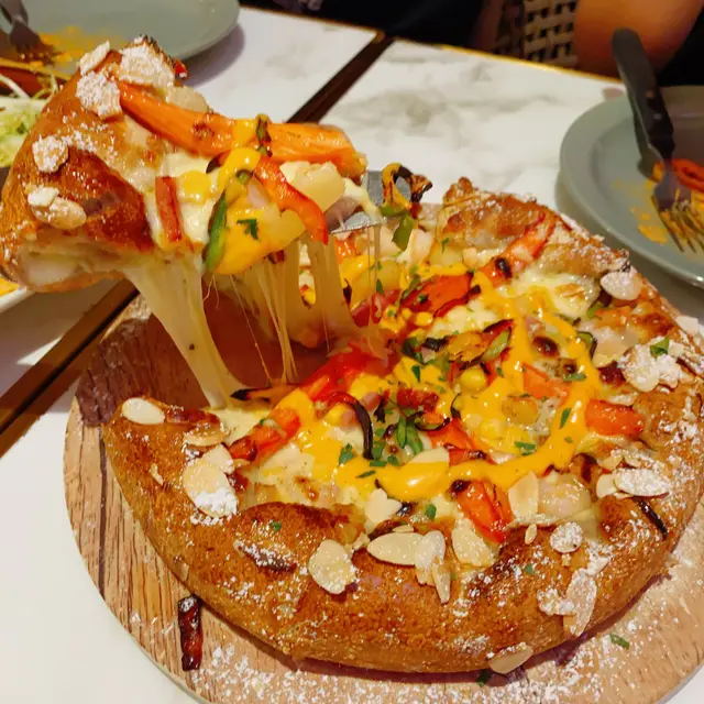 泡菜海灣芝加哥（蜜糖杏仁邊）