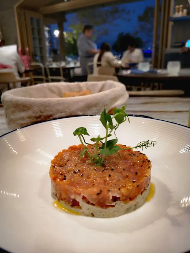 Tuna tartare