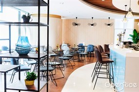 LE BAR