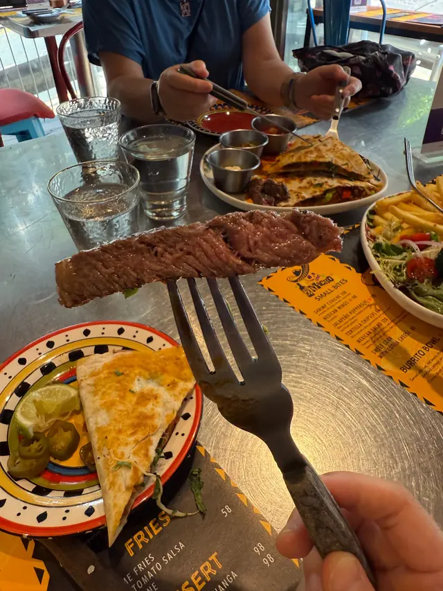 西冷牛扒五成熟