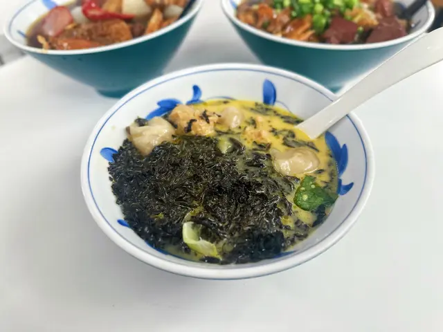 紫菜四寶淨餸 (黃金雞湯)