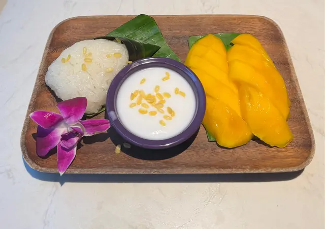 芒果糯米飯