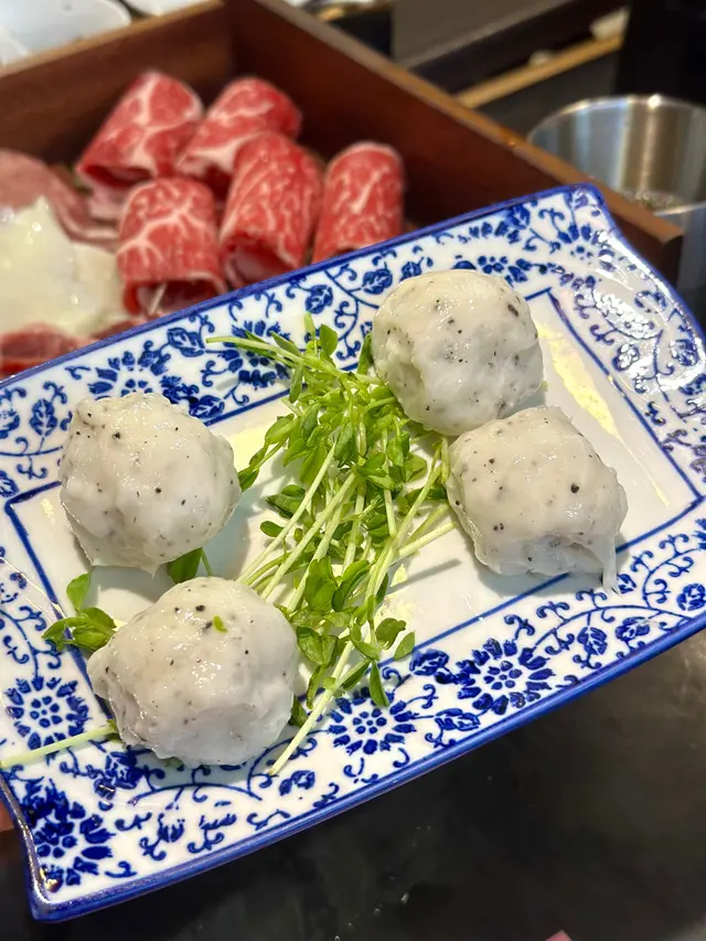 松露芝心墨魚丸