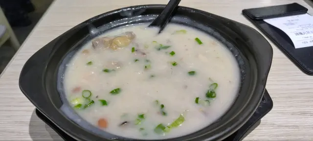 花生旺菜豬骨粥