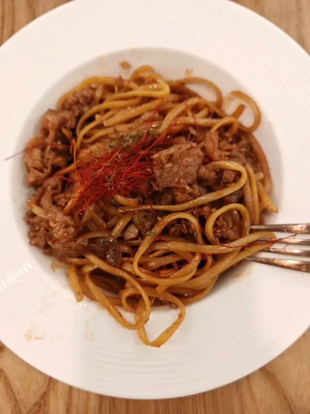 壽喜燒牛肉扁意粉