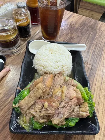 牛腩饭+冻柠茶