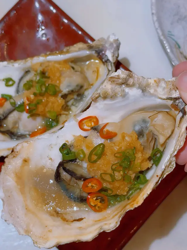 蒜蓉燒生蠔(兩隻)