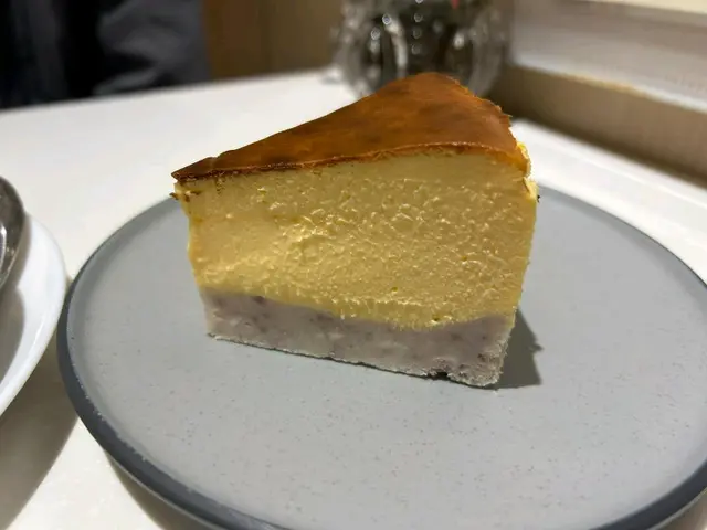 芋泥巴斯克蛋糕