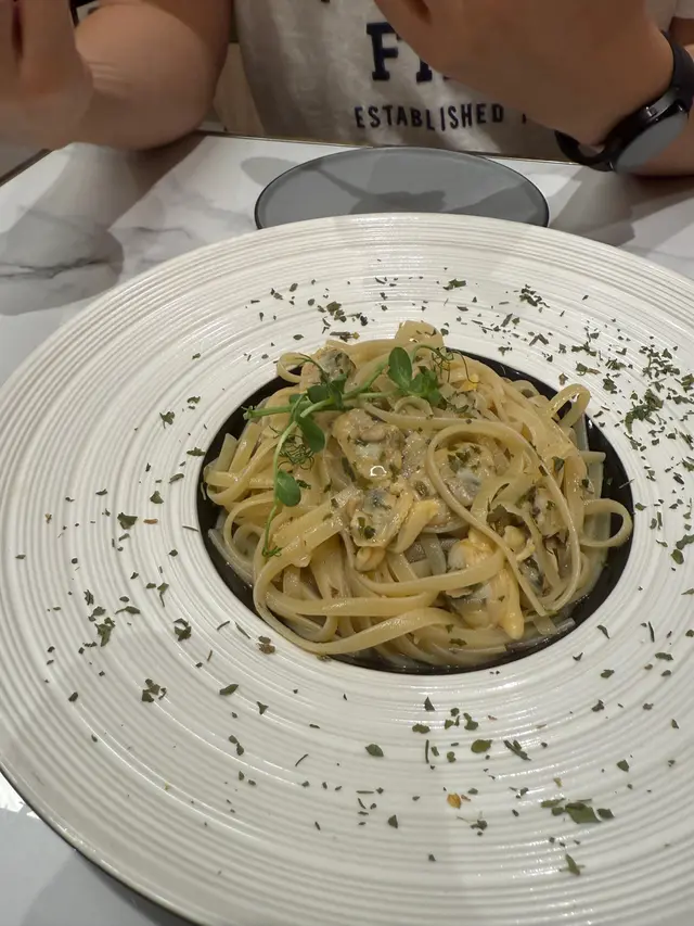 蒜香蜆肉橄欖油意大利麵