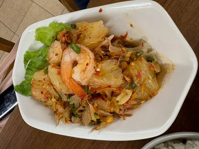 金柚子鮮蝦沙律