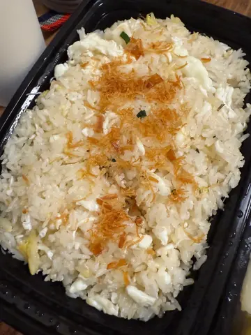蛋白瑶柱炒饭