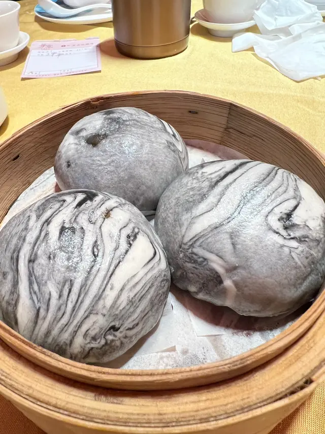 黑松露流汁叉燒包 （大點）