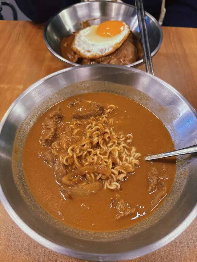 沙嗲牛肉湯麵