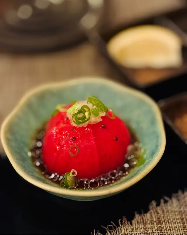 蒜子蕃茄沙律