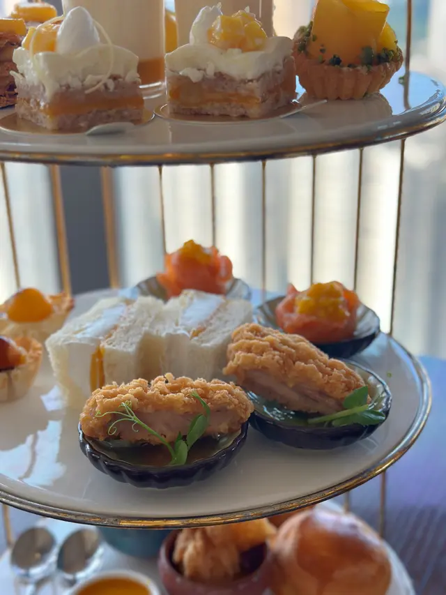 香脆炸雞配印度芒果醬