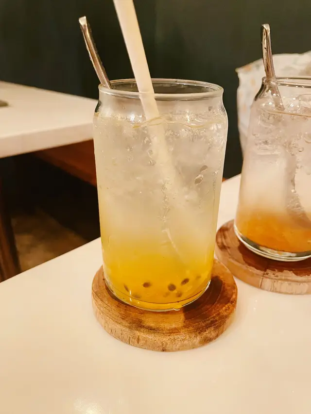 Passion fruit soda