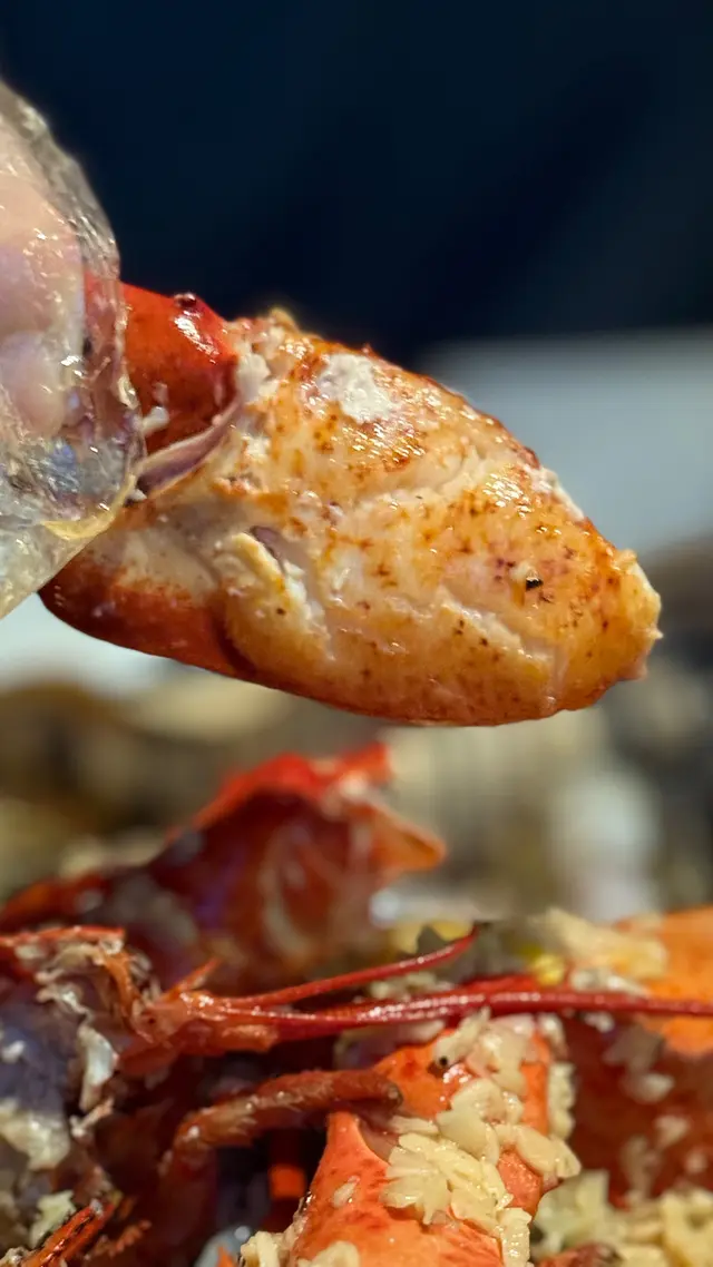 新奧爾良海鮮盤(二人餐,牛油蒜味,含波士頓龍蝦)