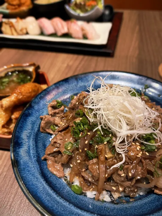 生薑燒安格斯牛肉丼