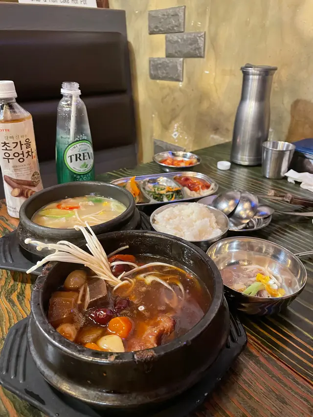 韓式牛頭肉湯飯