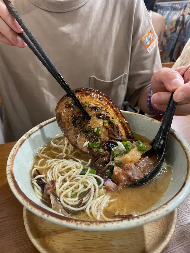 魚介湯底+厚燒五花腩叉燒(1片)