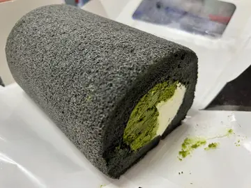 开心果牛乳蛋卷