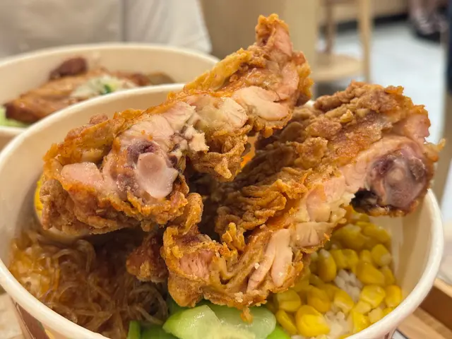 士林鹽酥大雞腿便當