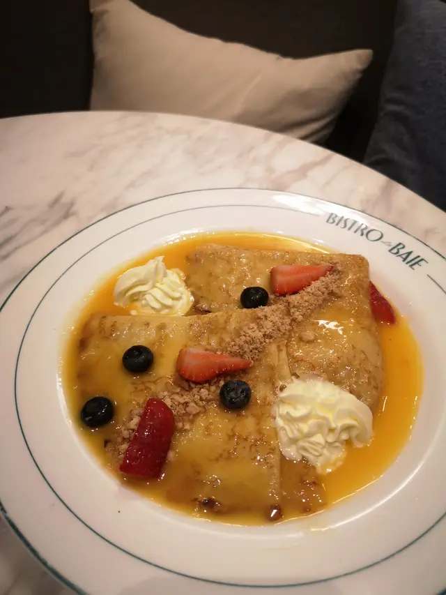 Crepes Suzette