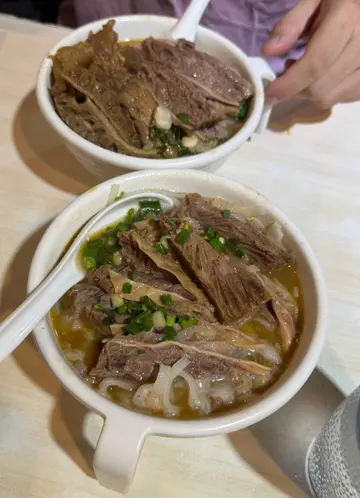 牛腩河+三宝